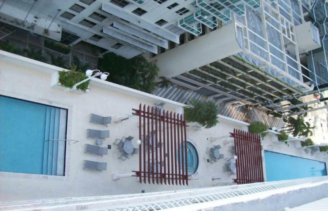 Top Stay Miami Blue Brickell Bagian luar foto